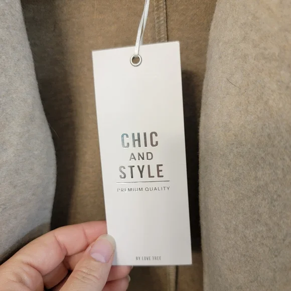 Love Tree New Women's Tan Sleeveless Sweater Vest Cardigan Size X Large - Picture 4 of 10